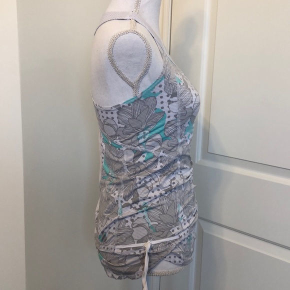 Lululemon Top - Picture 2 of 4